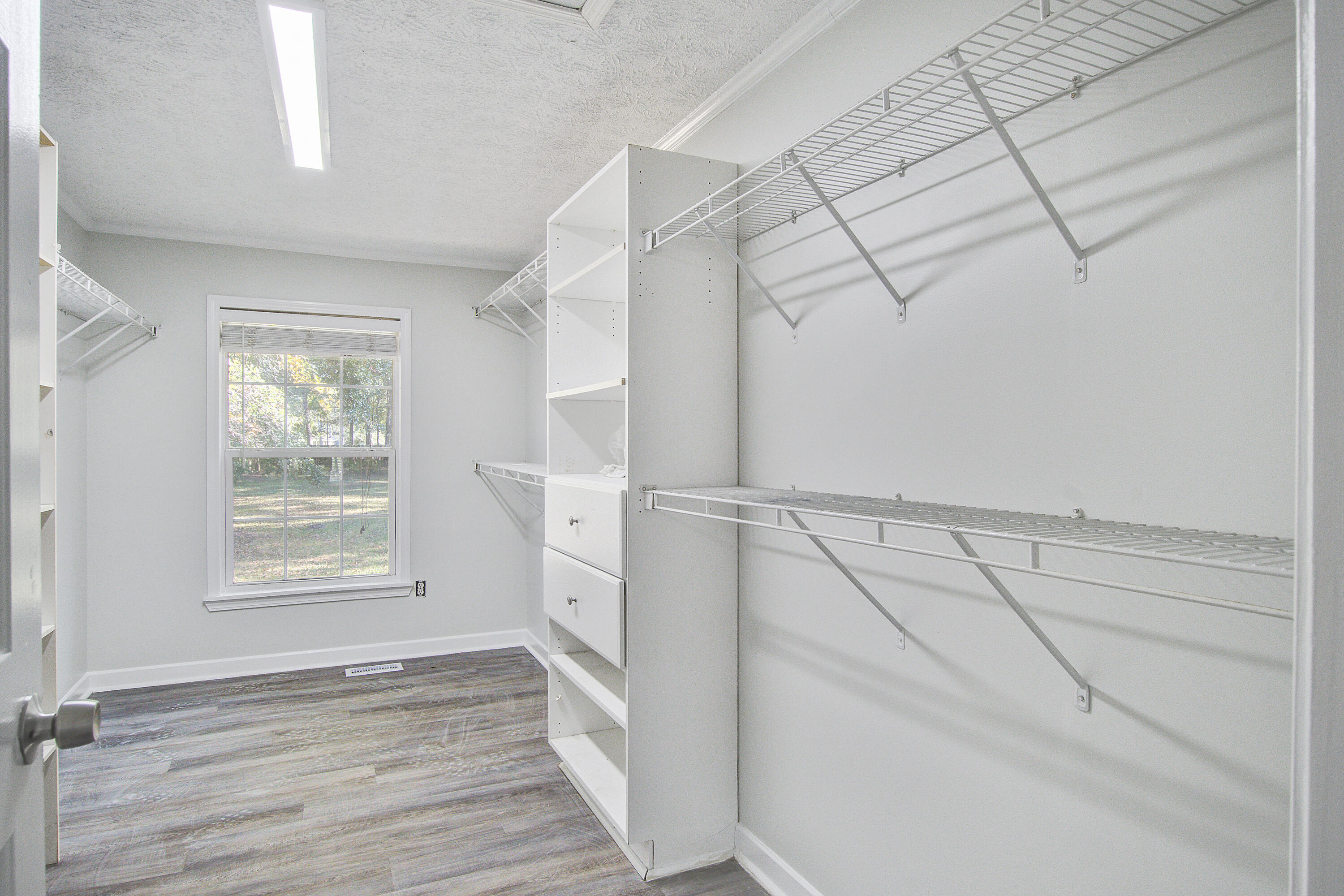 111 County Rd S-18-765 Summerville, SC 29483 - Photo 17 of 31 111 (17)