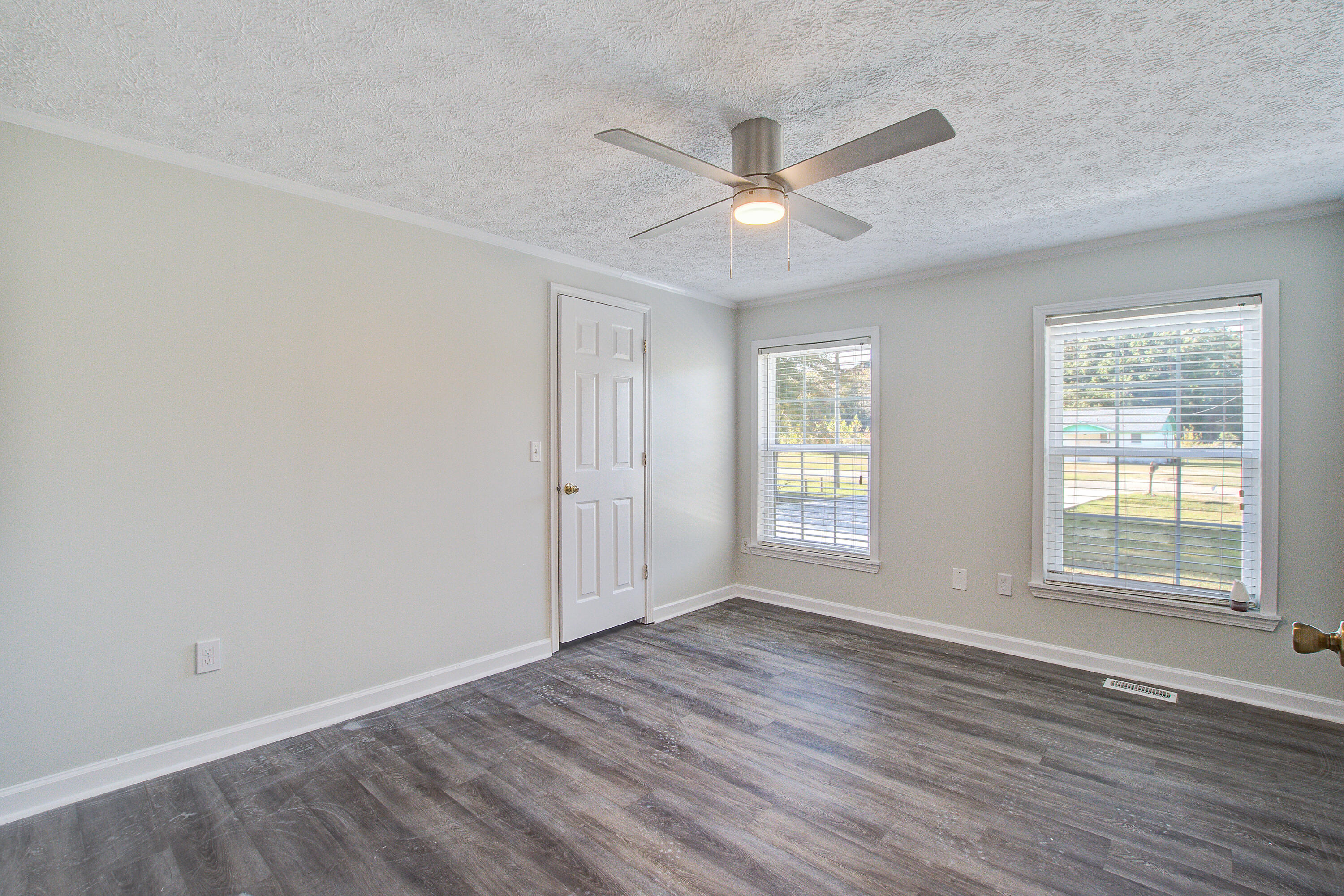 111 County Rd S-18-765 Summerville, SC 29483 - Photo 20 of 31 111 (20)