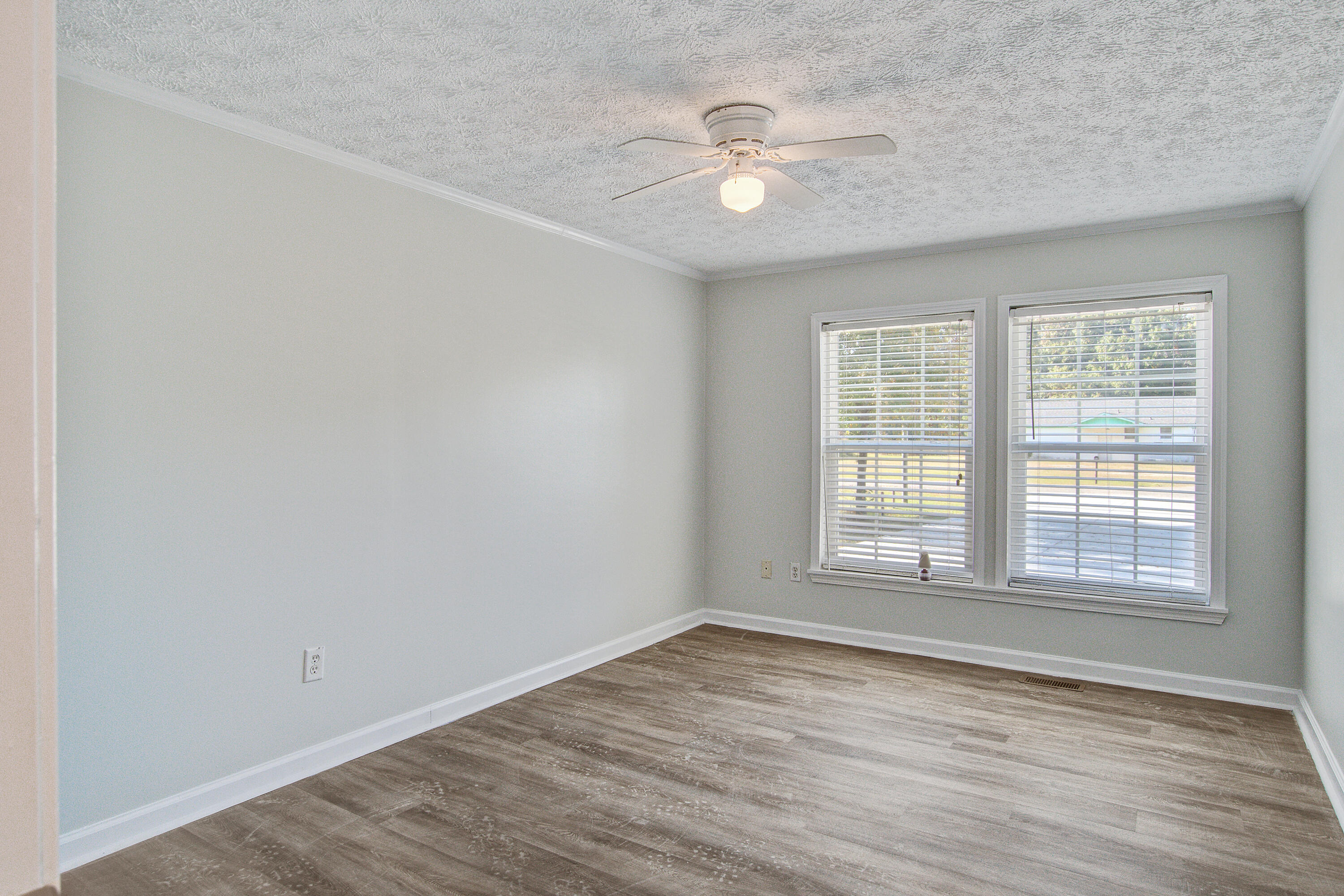 111 County Rd S-18-765 Summerville, SC 29483 - Photo 25 of 31 111 (25)