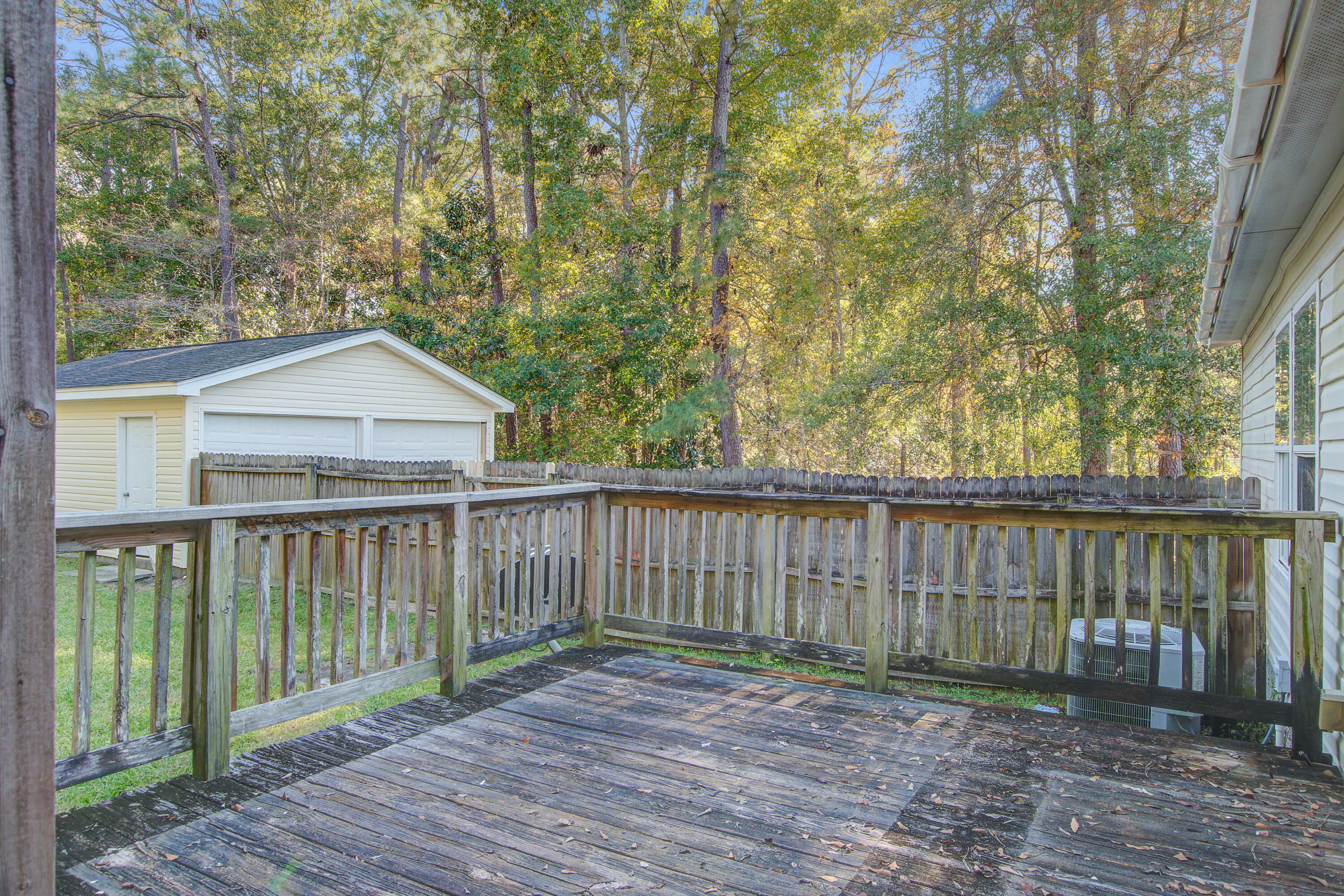 111 County Rd S-18-765 Summerville, SC 29483 - Photo 28 of 31 111 (28)