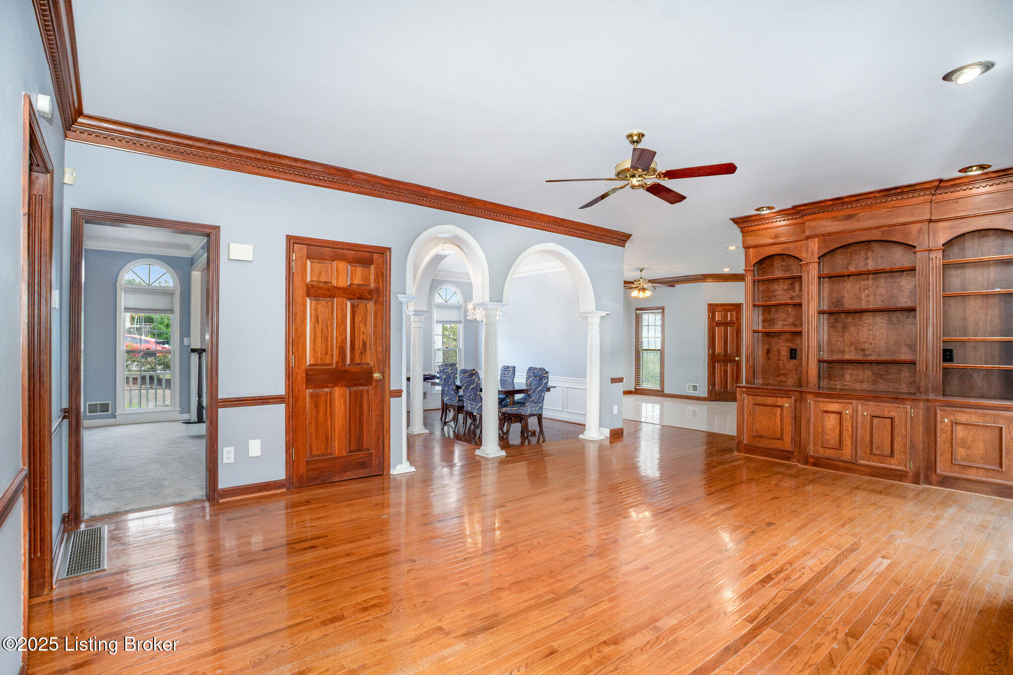7204 Austinwood Road Louisville, KY 40214 - Photo 7 of 35 7