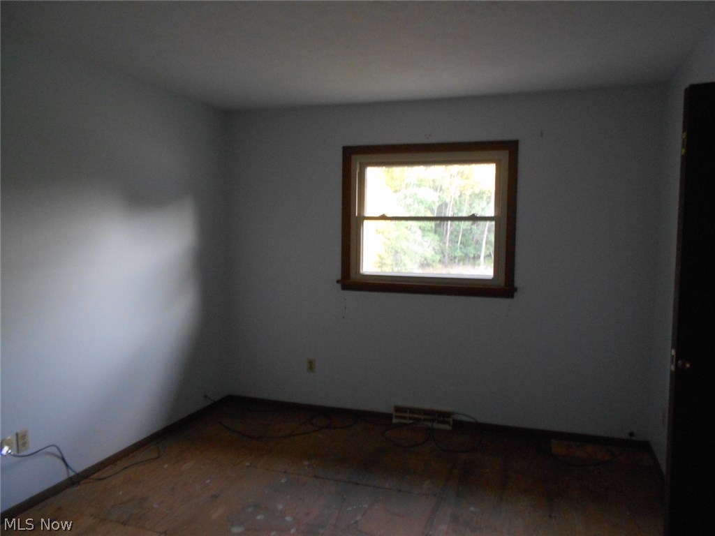 2002 Tallmadge Road Kent, OH 44240 - Photo 14 of 16 Gallery Image 14
