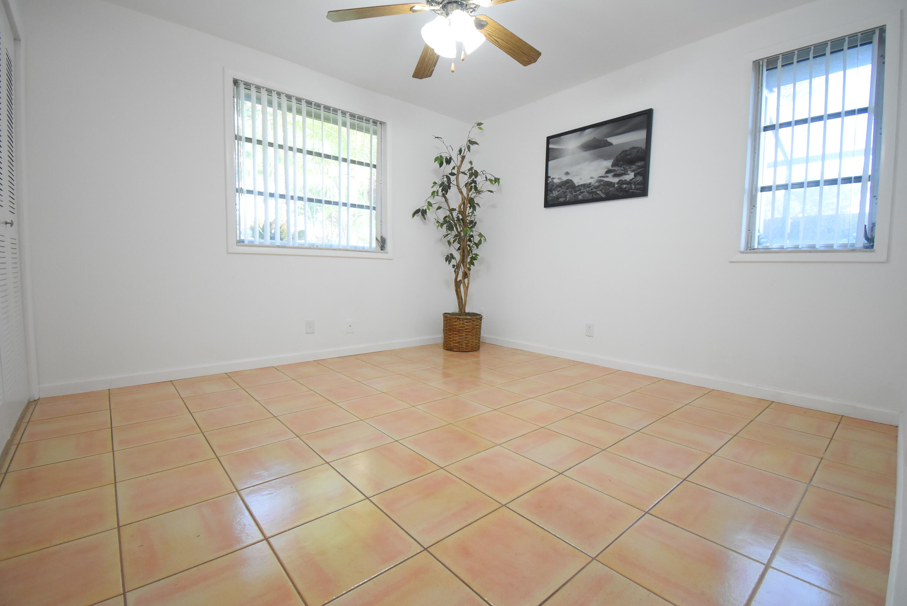 11667 Timbers Way Boca Raton, FL 33428 - Photo 21 of 27 DSC_0986