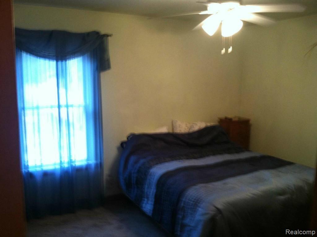 1340 Miller Road Lake Orion, MI 48362 - Photo 18 of 19 1340-miller-bdrm1B.jpg