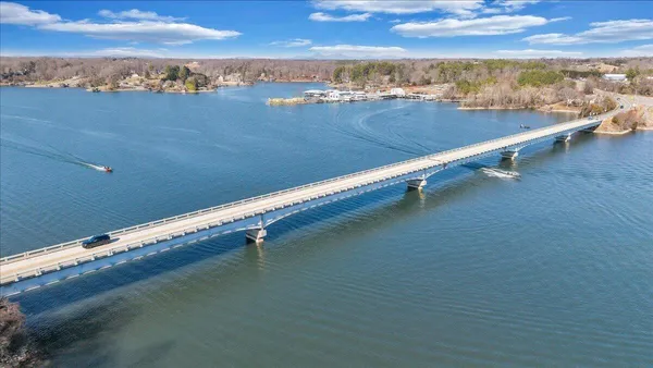 $895,000 | 100 Bridgewater Pointe Place, Unit 403, Moneta, VA 24121