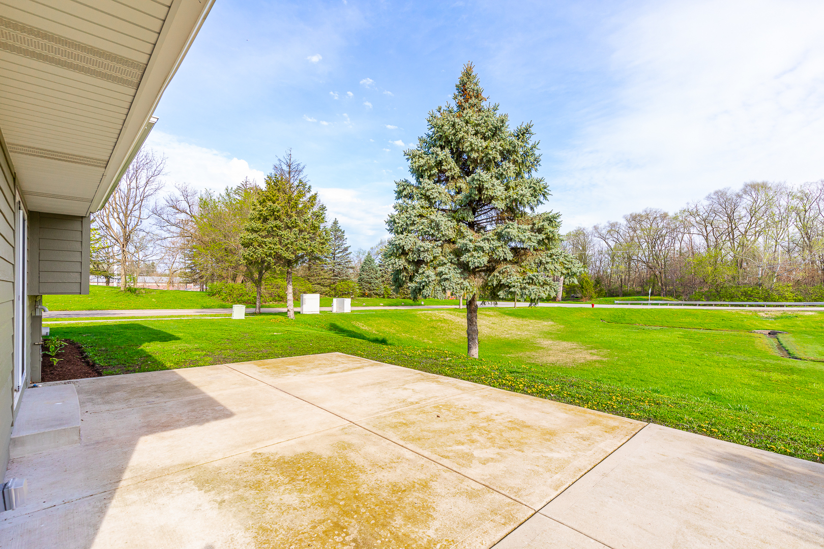 301 Stonegate Road New Lenox, IL 60451 - Photo 25 of 26 a view of outdoor space