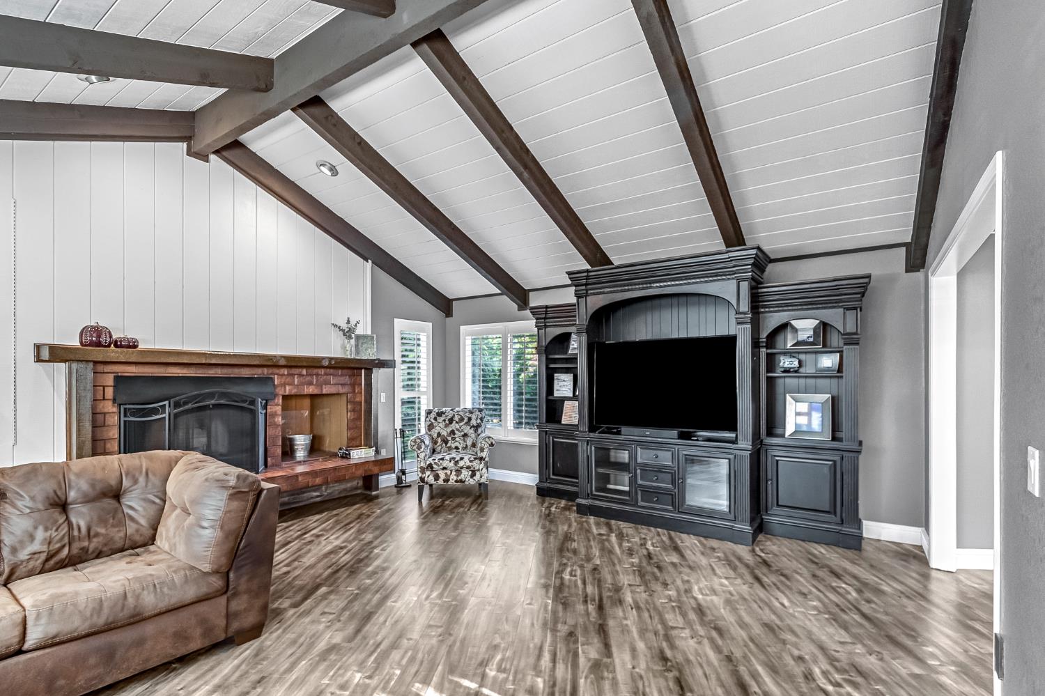 3516 Montclair Road Cameron Park, CA 95682 - Photo 2 of 56