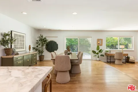 $1,595,000 | 5071 Shirley Avenue, Tarzana, CA 91356