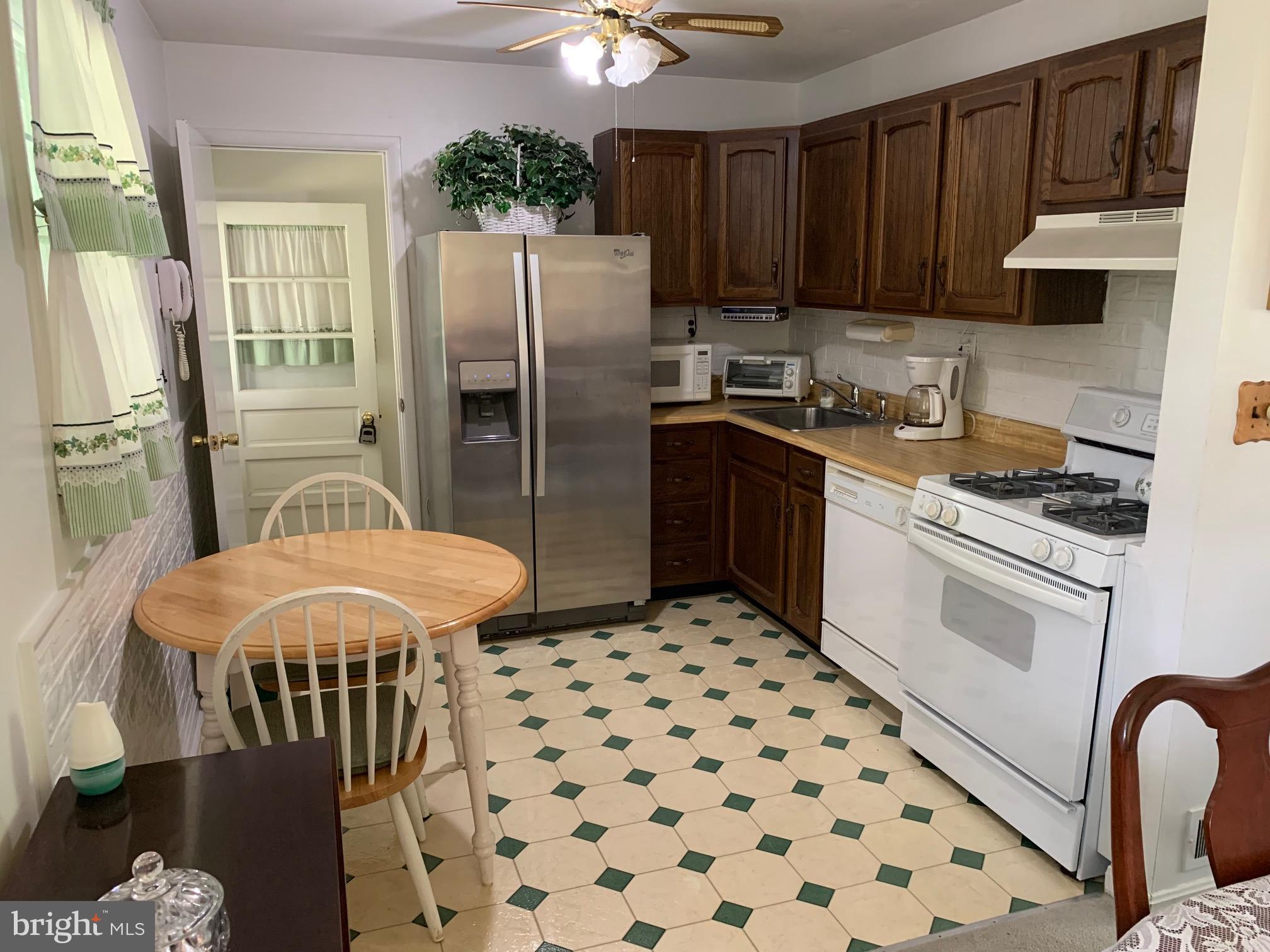 5507 Park Road Baltimore, MD 21225 - Photo 8 of 15