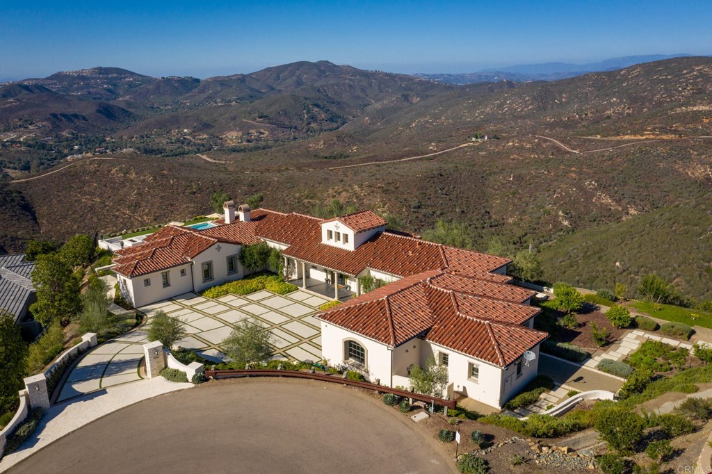 8082 El Cielo Rancho Santa Fe, CA 92067 - Photo 2 of 33