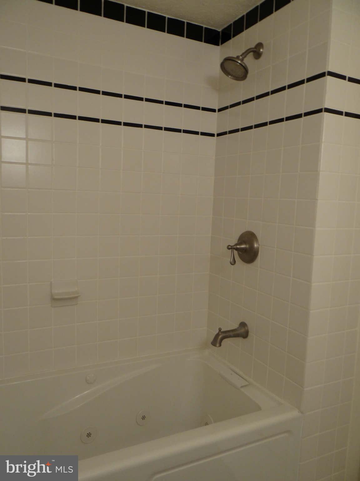 7318 Block House Road Spotsylvania, VA 22551 - Photo 21 of 28 Bath