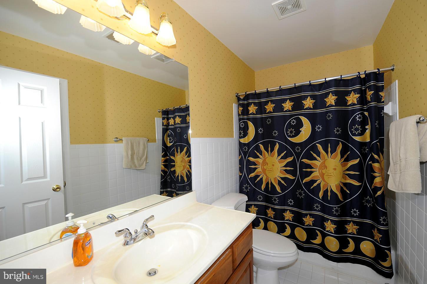 2853 Thornbrook Road Ellicott City, MD 21042 - Photo 20 of 26 Bath (Full)