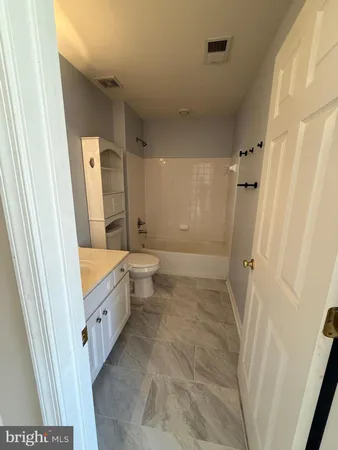 $939,000 | 173 Autumn Wind Court, Warrenton, VA 20186