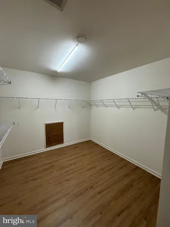 $939,000 | 173 Autumn Wind Court, Warrenton, VA 20186