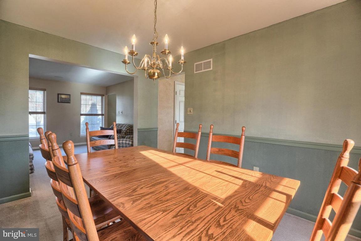 205 Andover Lane Lititz, PA 17543 - Photo 12 of 35