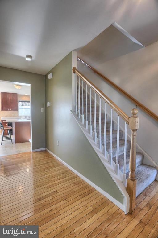 205 Andover Lane Lititz, PA 17543 - Photo 2 of 35