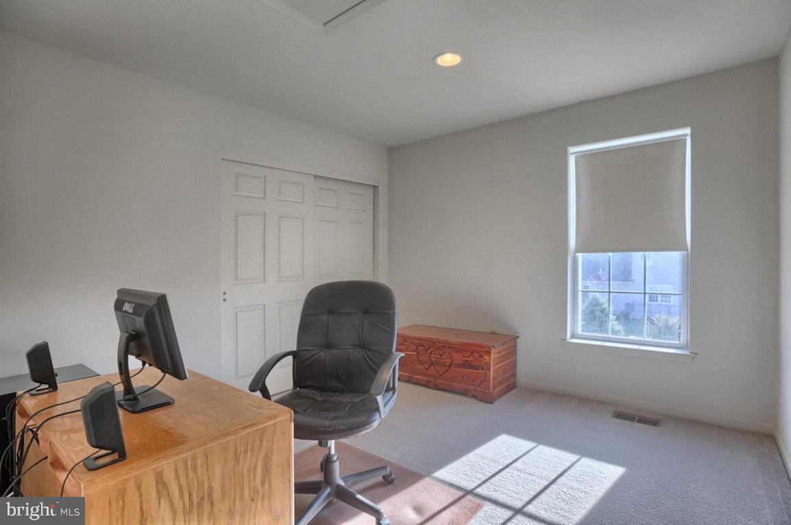 205 Andover Lane Lititz, PA 17543 - Photo 27 of 35