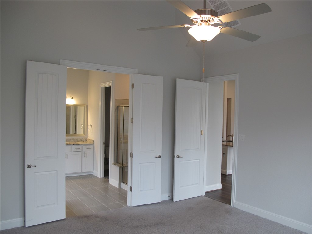 635 Spinnaker Loop Kyle, TX 78640 - Photo 13 of 37