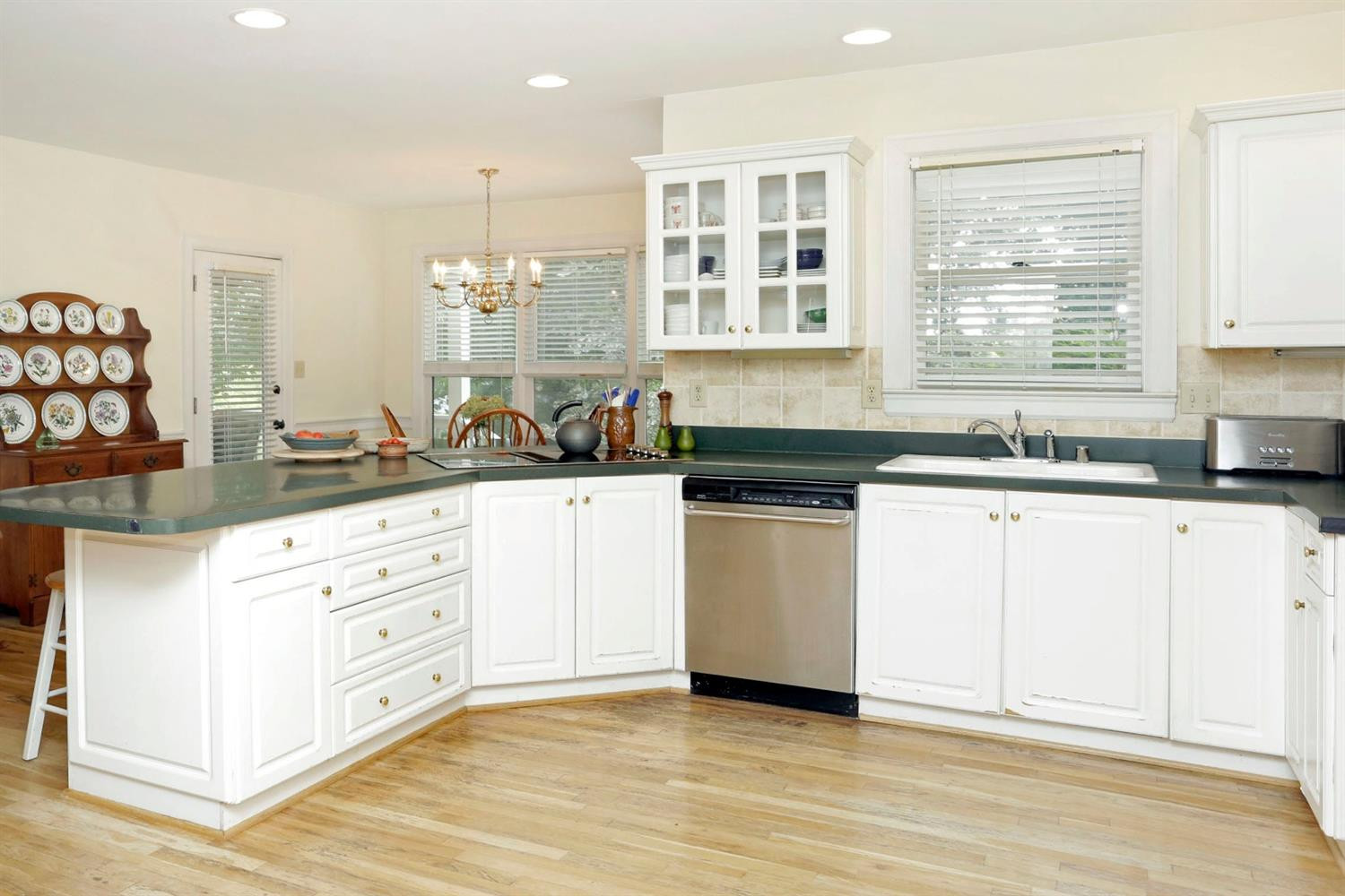 4834 Wyndhurst Road Lexington, KY 40515 - Photo 8 of 43 Photo 8