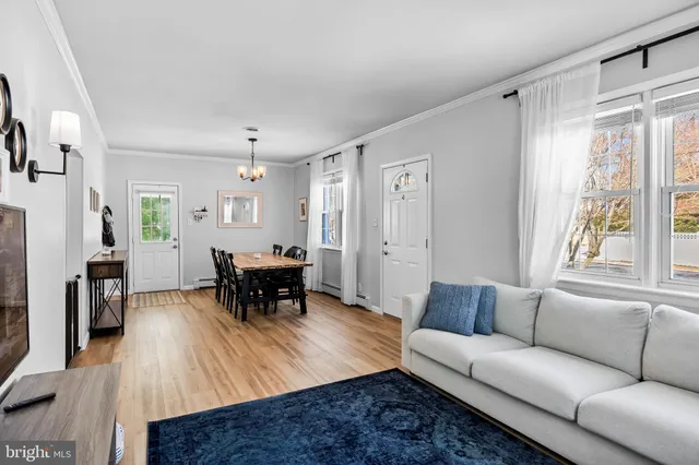 $375,000 | 260 Fairview Avenue, West Berlin, NJ 08091