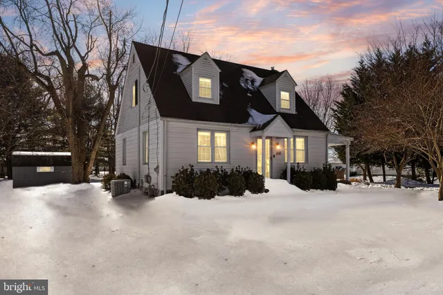 $375,000 | 260 Fairview Avenue, West Berlin, NJ 08091