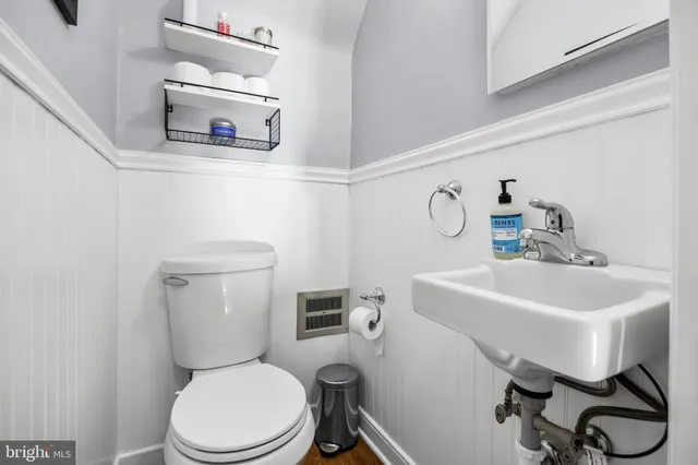 $375,000 | 260 Fairview Avenue, West Berlin, NJ 08091