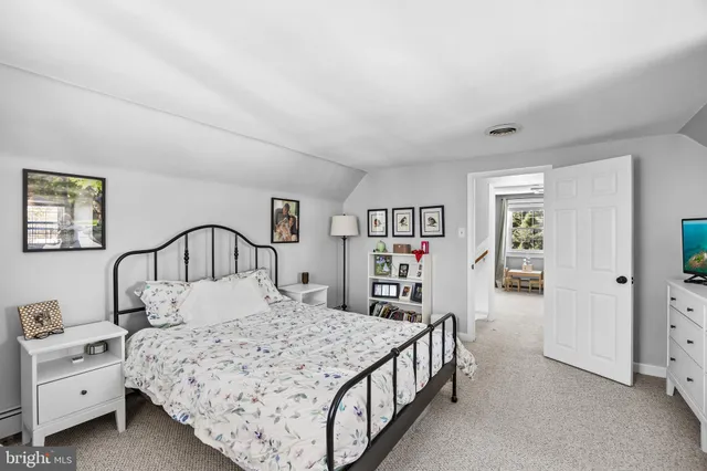 $375,000 | 260 Fairview Avenue, West Berlin, NJ 08091