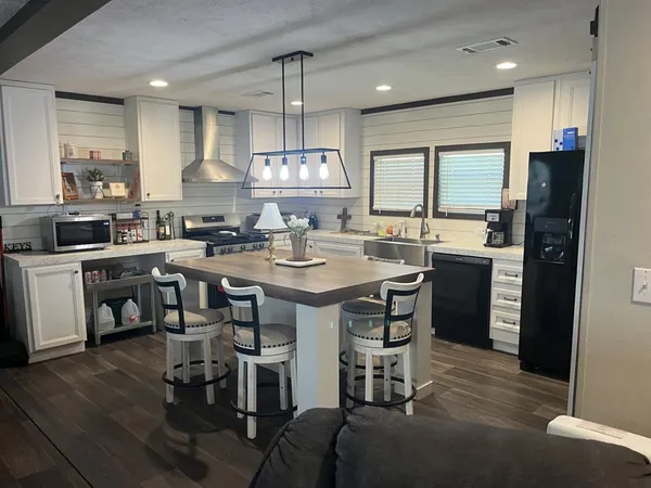 $269,000 | 440 Farm To Market 44, Annona, TX 75550