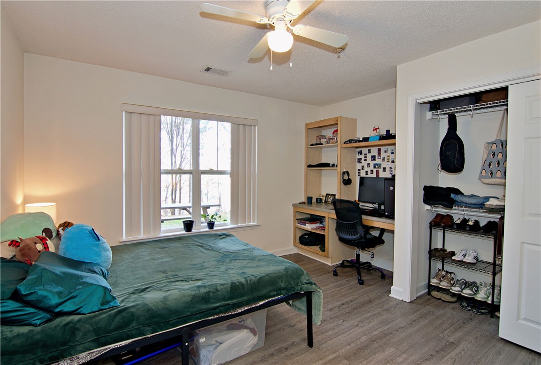 302 Harts Cove Way Seneca, SC 29678 - Photo 15 of 42