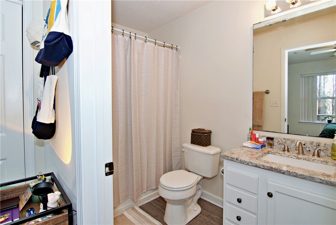 302 Harts Cove Way Seneca, SC 29678 - Photo 20 of 42