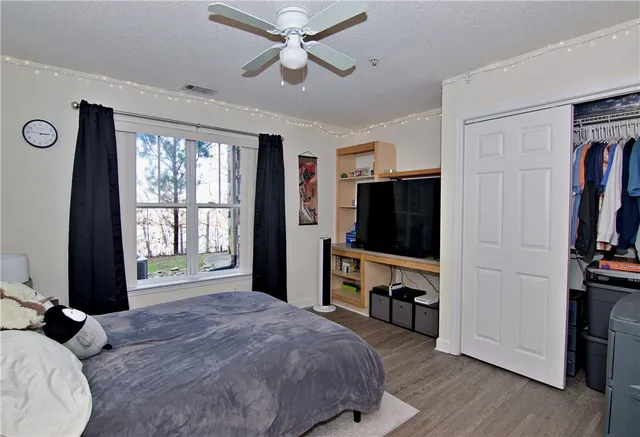 $280,000 | 302 Harts Cove Way, Seneca, SC 29678