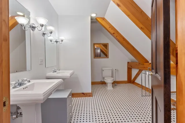 $679,000 | 20 Ridge Road, Bethel, ME 04217