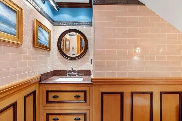 $4,950,000 | 251 Puritan Road, Swampscott, MA 01907