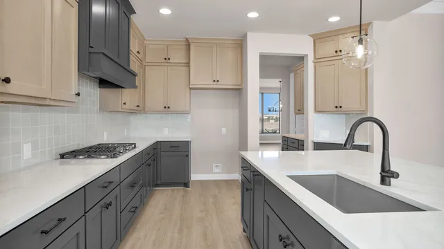 $799,900 | 31519 Bluebell Avenue, Fulshear, TX 77423