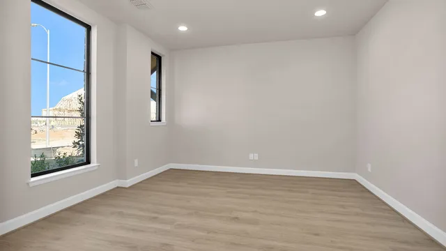 $799,900 | 31519 Bluebell Avenue, Fulshear, TX 77423