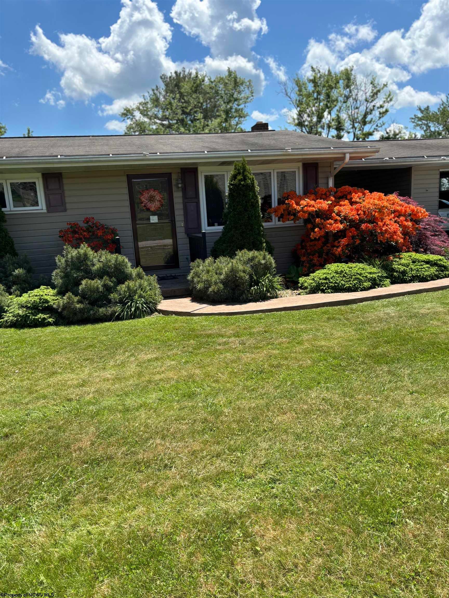 304 Balsinger Road Uniontown, PA 15401 - Photo 4 of 44 Gallery Image 4