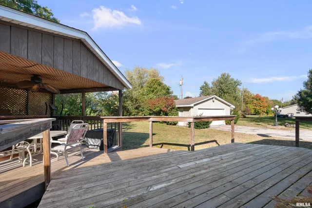 $220,000 | 202 5th Street, Matherville, IL 61263