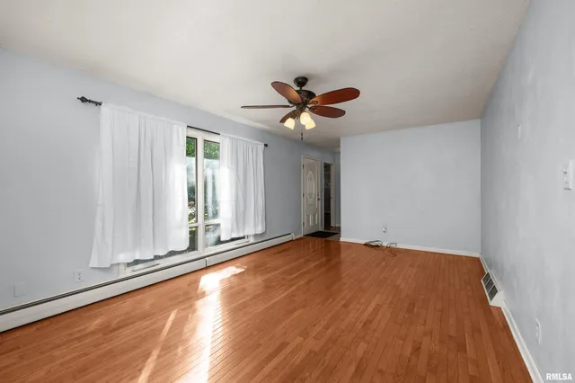 $220,000 | 202 5th Street, Matherville, IL 61263