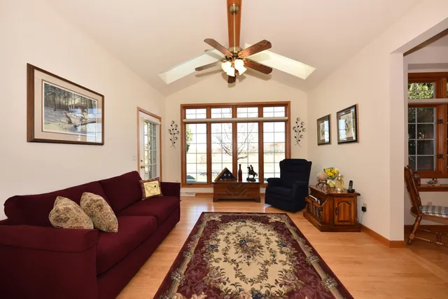 $450,000 | 2436 Caribou Lane, Grafton, WI 53024