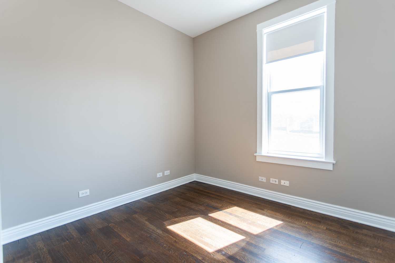 1525 West Addison Street, Unit 3 Chicago, IL 60613 - Photo 16 of 32