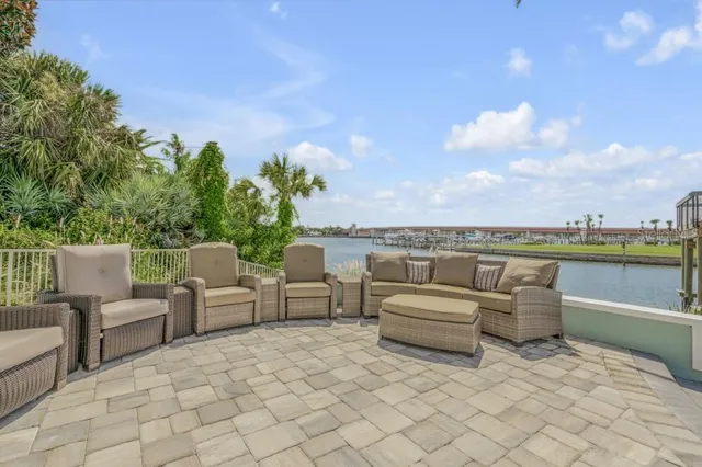 $6,499,999 | 444 Quay Assisi, New Smyrna Beach, FL 32169