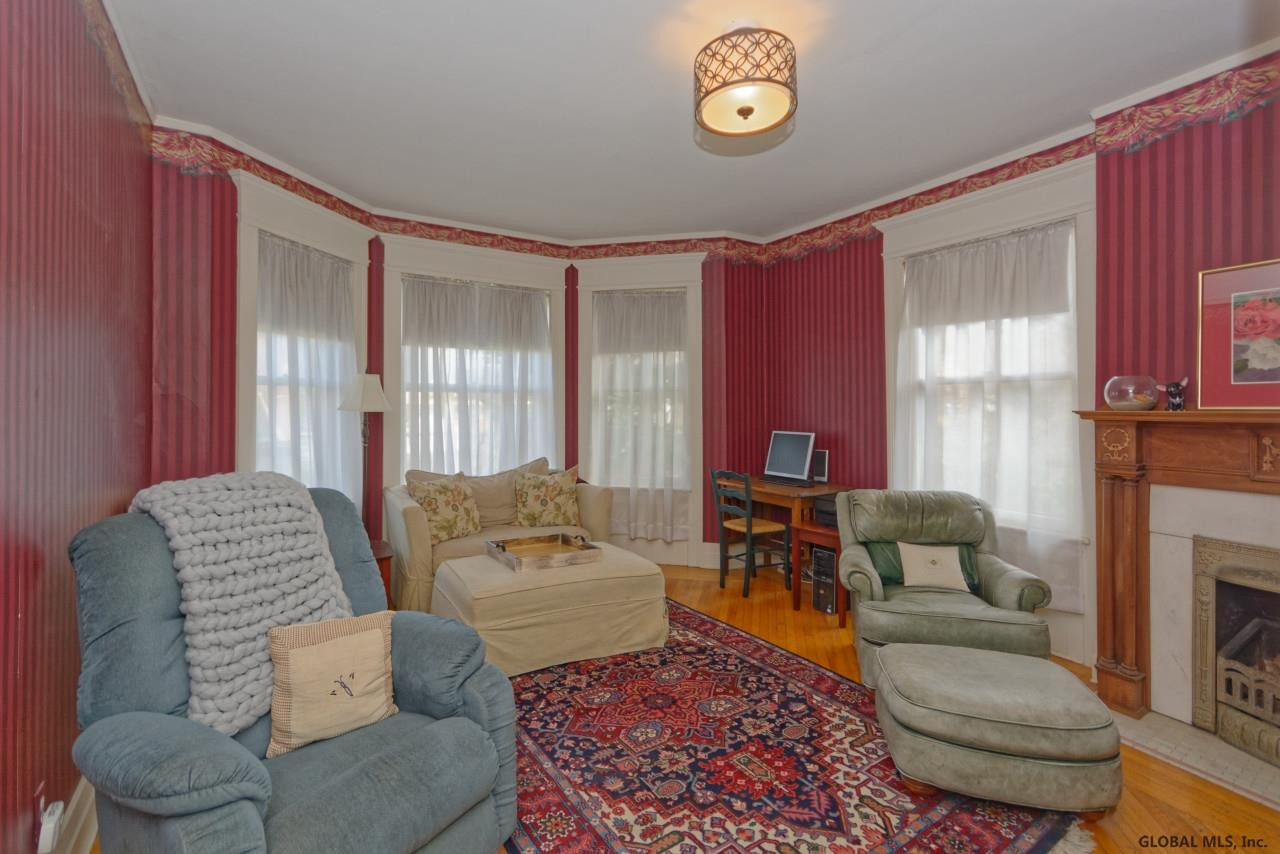 8 Douglas Road Schenectady, NY 12308 - Photo 32 of 55 Photo 32
