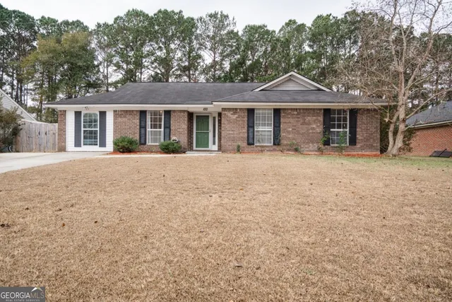 $325,000 | 100 Cut Off Drive, Richmond Hill, GA 31324