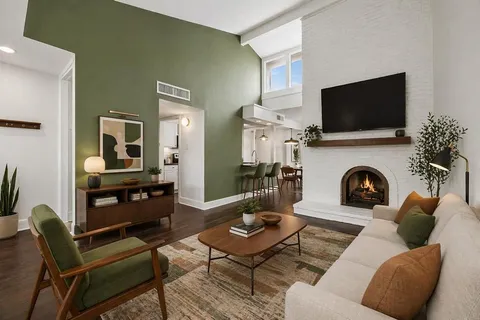 $309,900 | 5916 Sandhurst Lane, Unit 233, Dallas, TX 75206