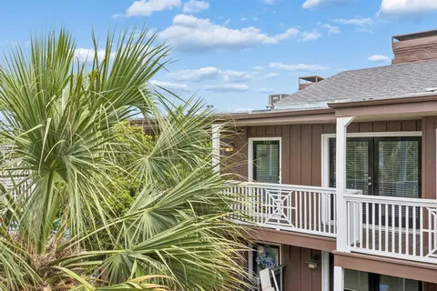 $309,900 | 5916 Sandhurst Lane, Unit 233, Dallas, TX 75206