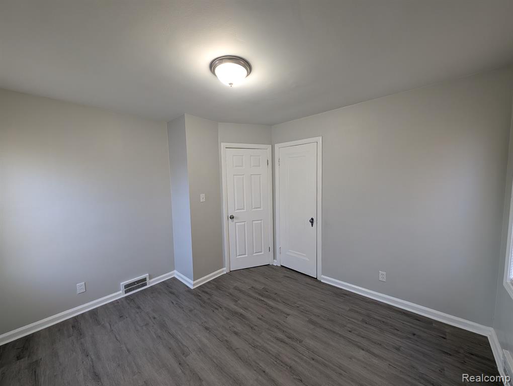 16734 Rutherford Street Detroit, MI 48235 - Photo 17 of 24