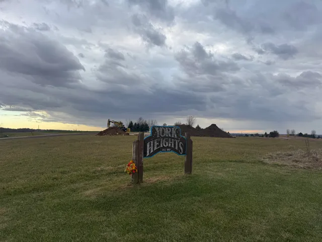 $95,000 | 5.04 M/l Acres State Road 39, Blanchardville, WI 53516