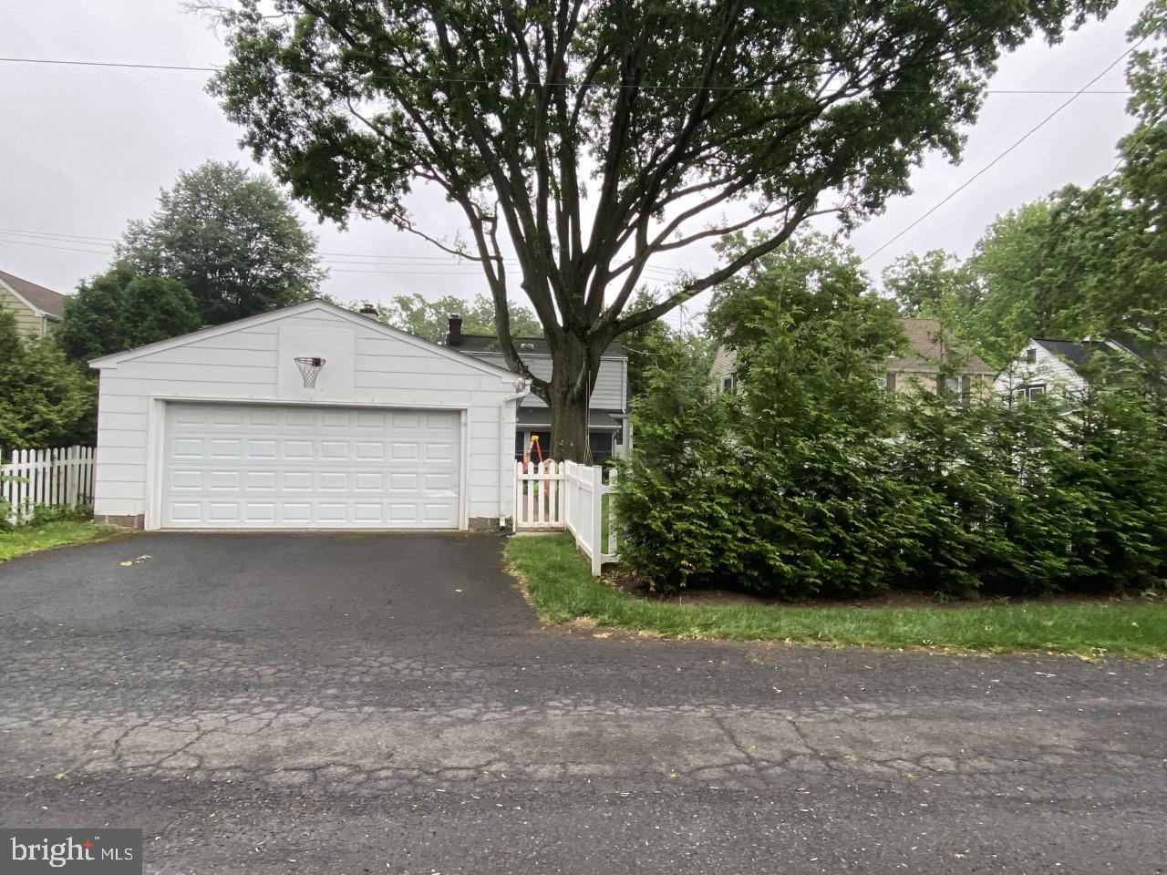 56 Church Road Lansdale, PA 19446 - Photo 23 of 24 2 car detached garage
