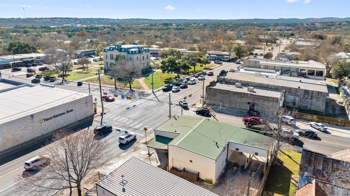 401 Main Street Blanco, TX 78606 - Photo 11 of 36 a view of city