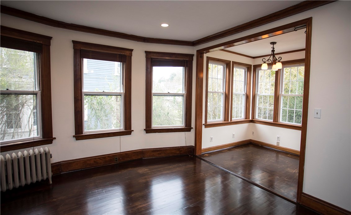 172 Great Road North Smithfield, RI 02896 - Photo 5 of 26